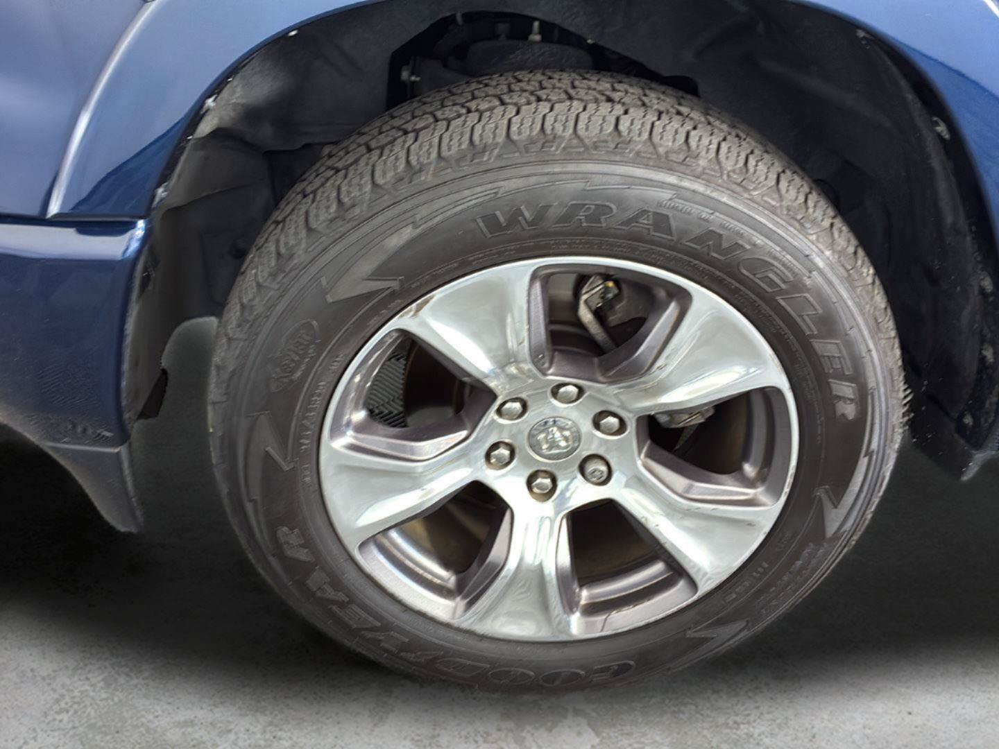 Used 2020 RAM 1500 Laramie w/ Sport Appearance Package AWD/4WD image 20