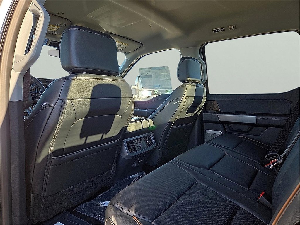 New 2025 Ford F350 Lariat w/ Chrome Package image 9