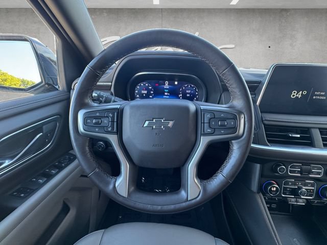 Used 2023 Chevrolet Tahoe Z71 w/ Luxury Package AWD/4WD image 19