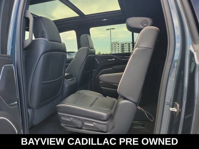 Used 2021 Cadillac Escalade ESV Sport AWD/4WD image 13