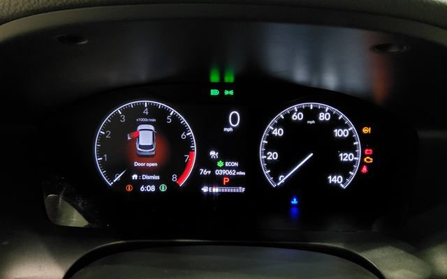 Used 2023 Honda HR-V LX image 24