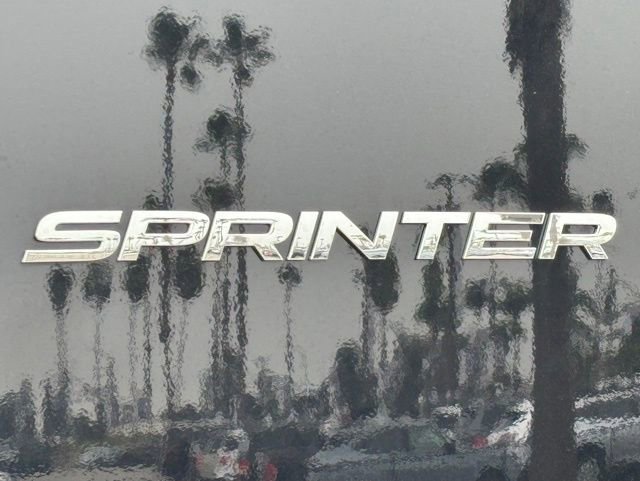 Used 2024 Mercedes-Benz Sprinter 3500 image 4