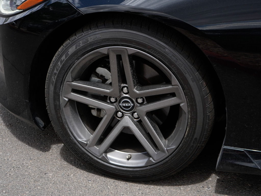 Used 2024 Nissan Z Sport w/ Floor Mat Package RWD image 5