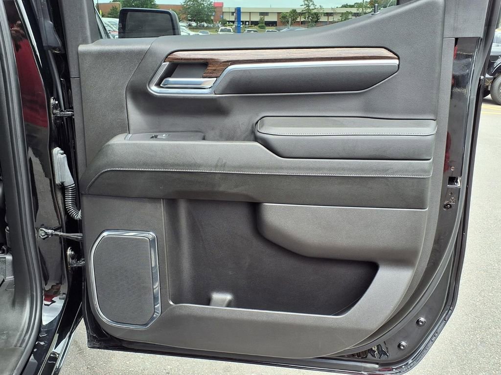 Used 2024 GMC Sierra 1500 Elevation image 14