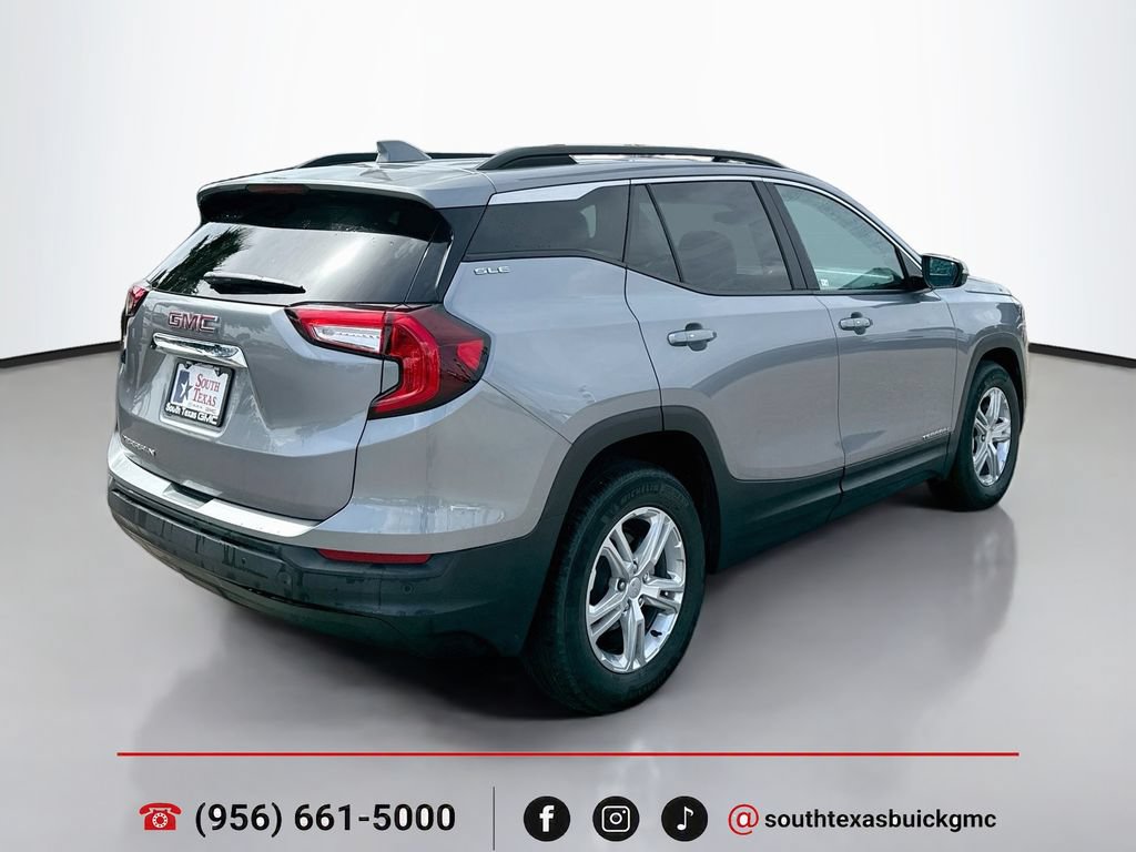 Used 2024 GMC Terrain SLE w/ Driver Convenience Package FWD image 8