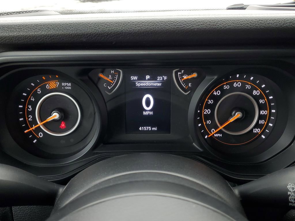 Used 2024 Jeep Wrangler Sport S image 12