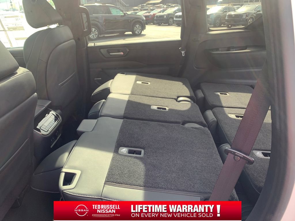 New 2026 Nissan Armada PRO-4X AWD/4WD image 32