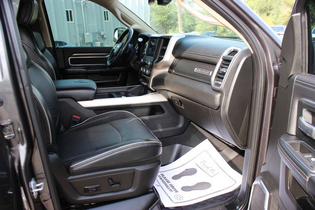 Used 2019 RAM 2500 Laramie w/ Cold Weather Group image 15