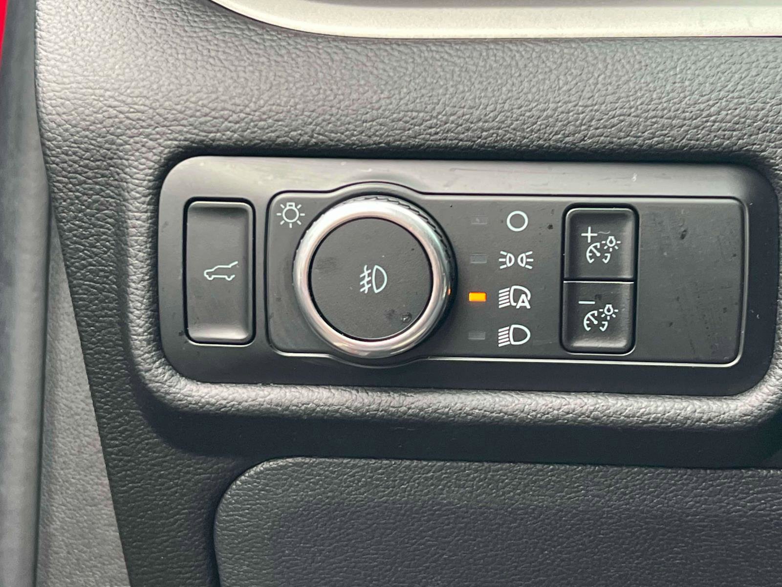 Certified 2023 Ford Explorer XLT w/ Equipment Group 202A image 24