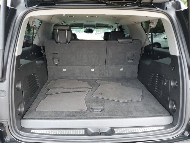 Used 2020 Chevrolet Suburban LT image 27