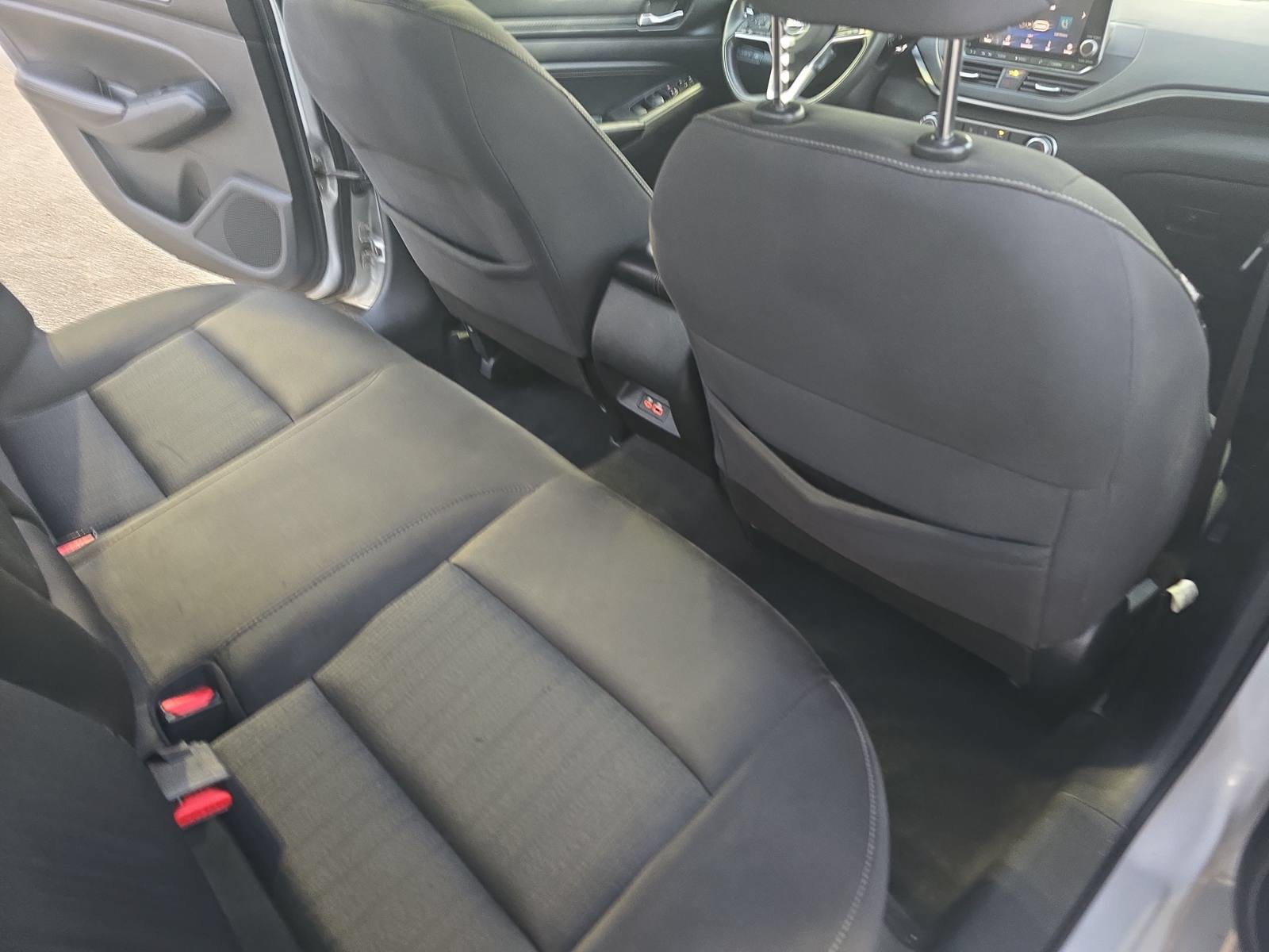 Used 2020 Nissan Altima 2.5 S FWD image 11