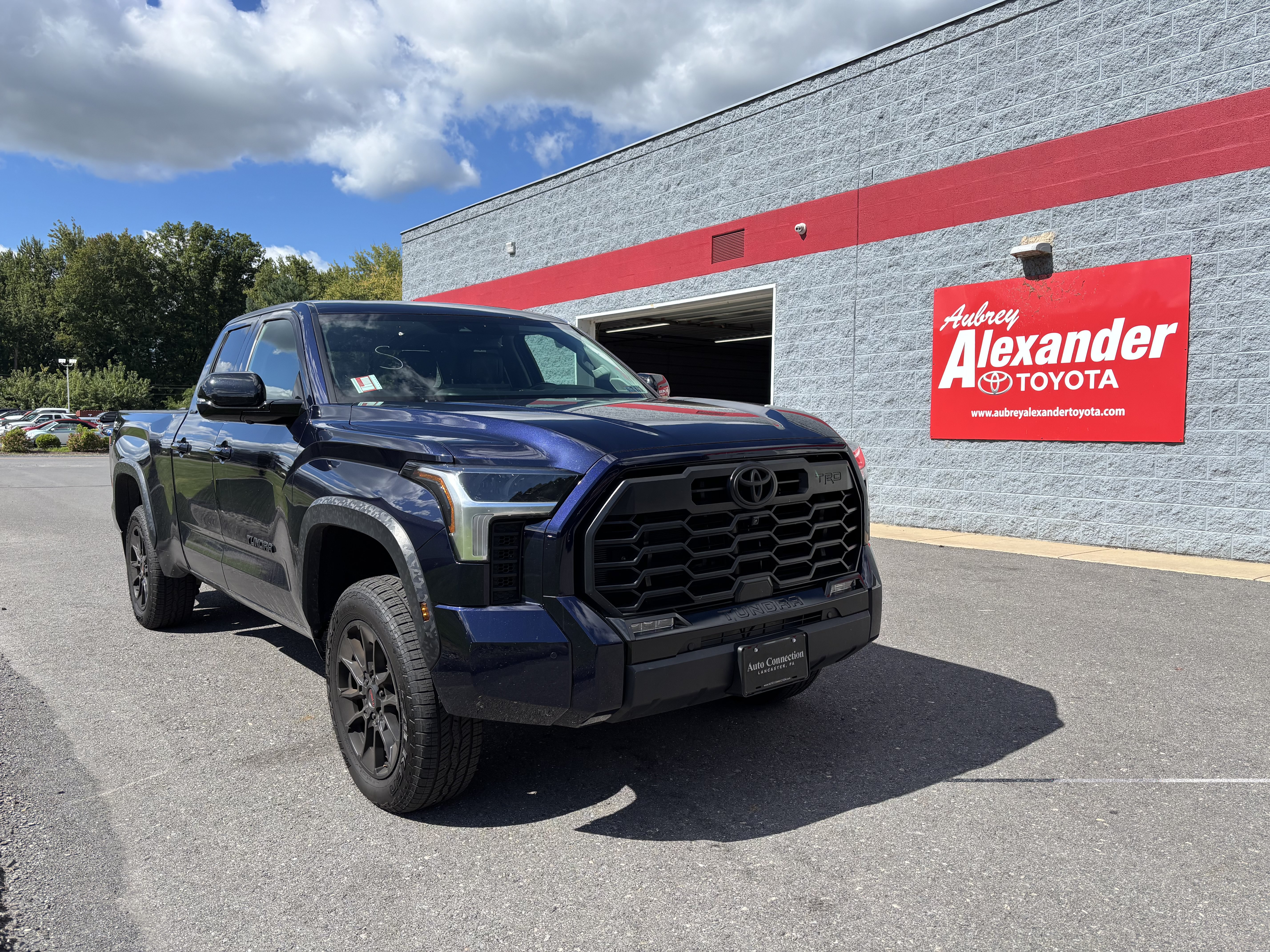 Used 2024 Toyota Tundra Limited w/ TRD Off-Road Package AWD/4WD image 1