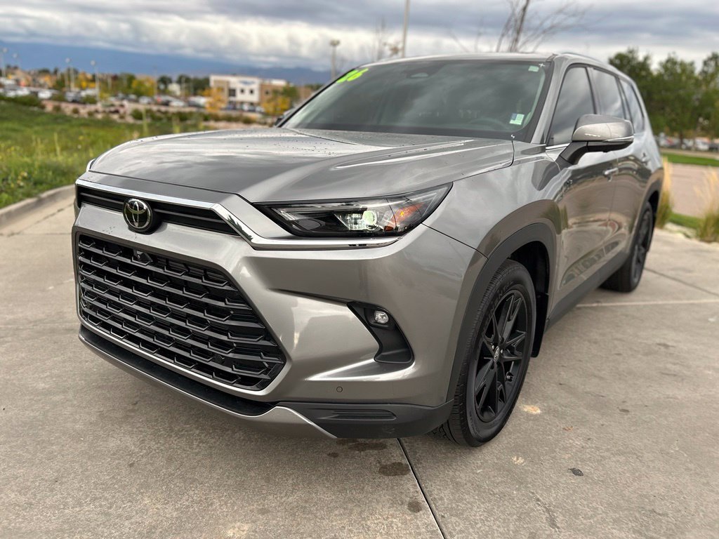 Used 2026 Toyota Grand Highlander AWD Hybrid image 3