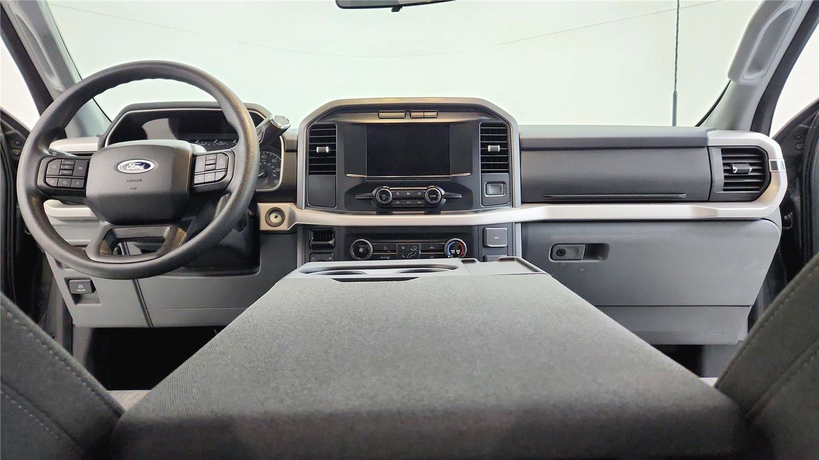 Used 2023 Ford F150 XLT image 33