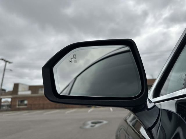 Used 2013 Lincoln MKZ image 10