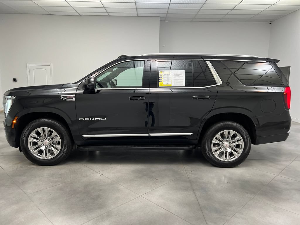 Used 2025 GMC Yukon Denali AWD/4WD image 5