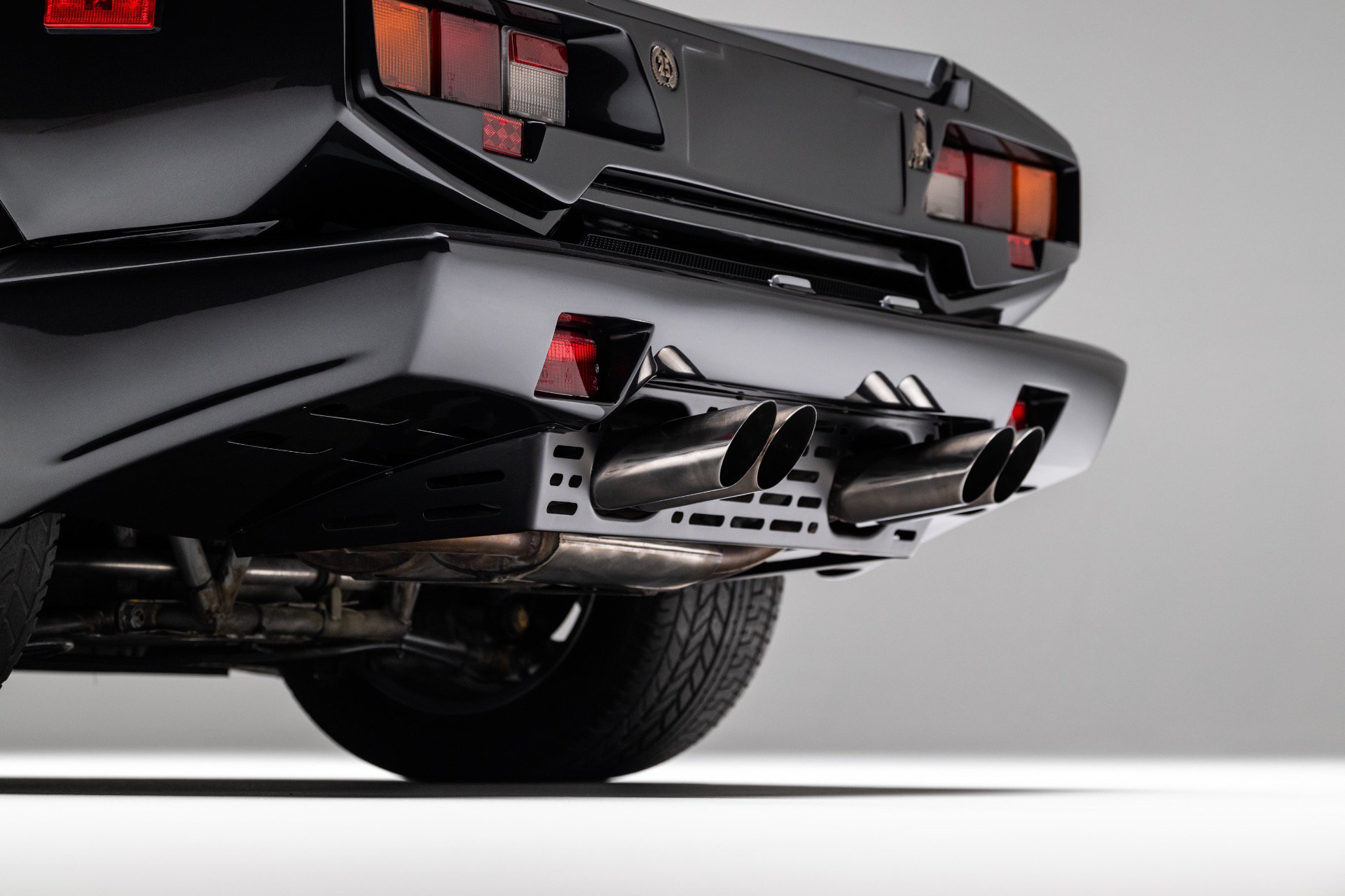 Used 1989 Lamborghini Countach Coupe RWD image 42