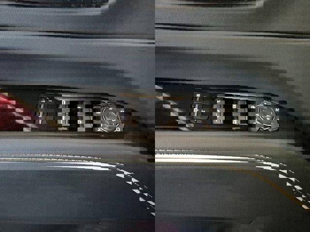 Certified 2023 Cadillac Escalade ESV Sport image 32