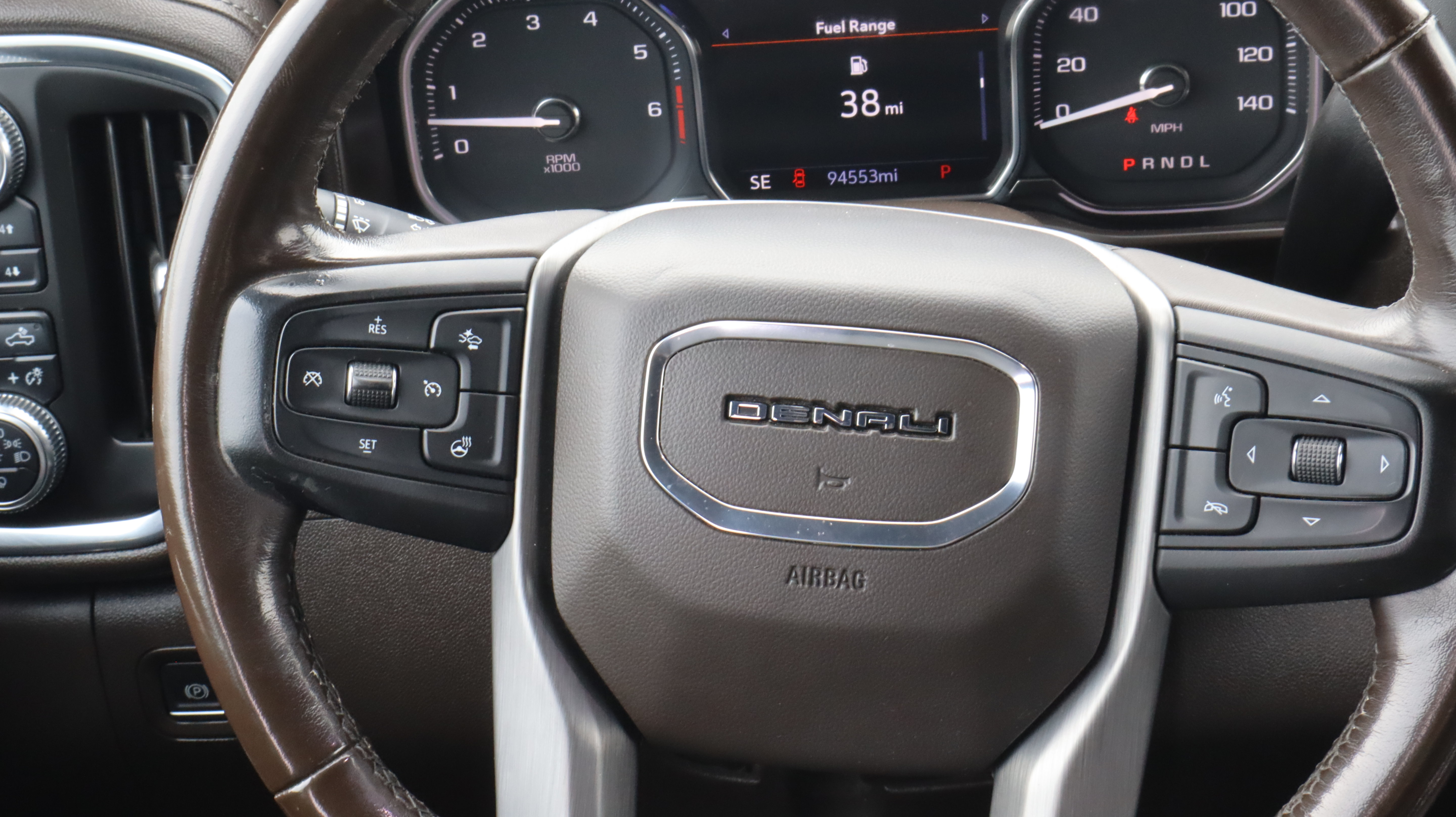 Used 2021 GMC Sierra 1500 Denali w/ Driver Alert Package II AWD/4WD image 14