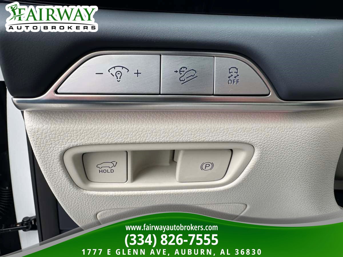 Used 2025 Genesis GV80 3.5T Prestige AWD/4WD image 17