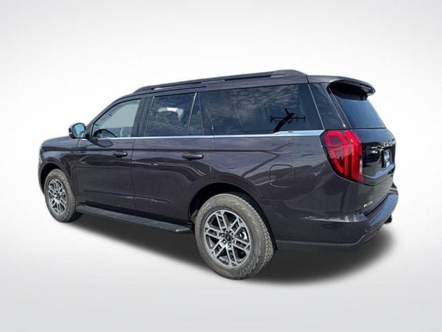 New 2026 Ford Expedition Active AWD/4WD image 3