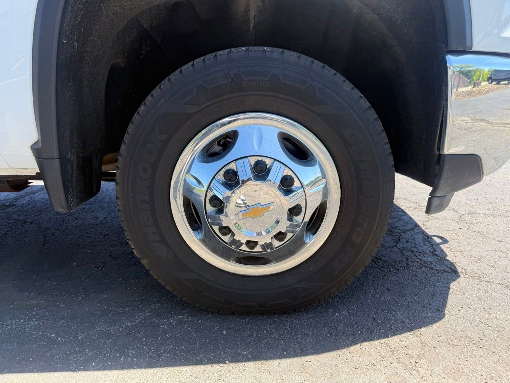 Used 2024 Chevrolet Silverado 3500 LT w/ Convenience Package AWD/4WD image 58