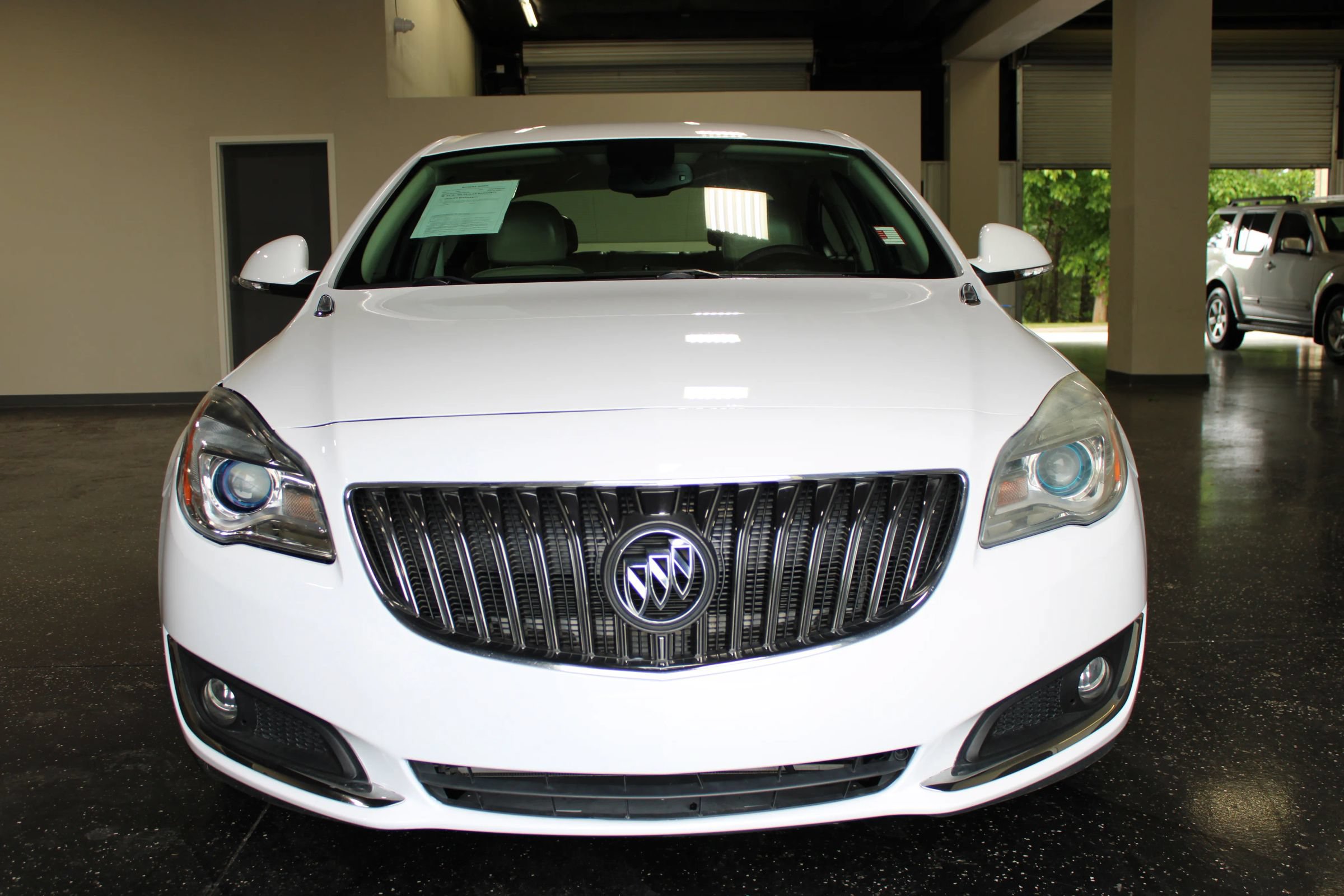 Used 2014 Buick Regal FWD image 7