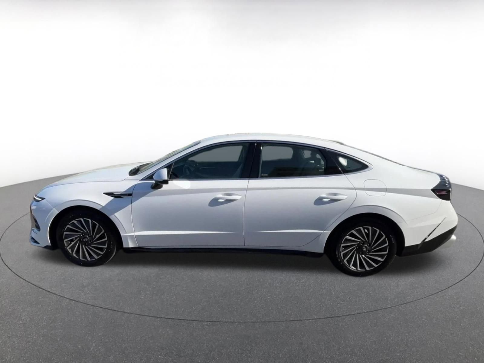 Used 2025 Hyundai Sonata SEL image 8