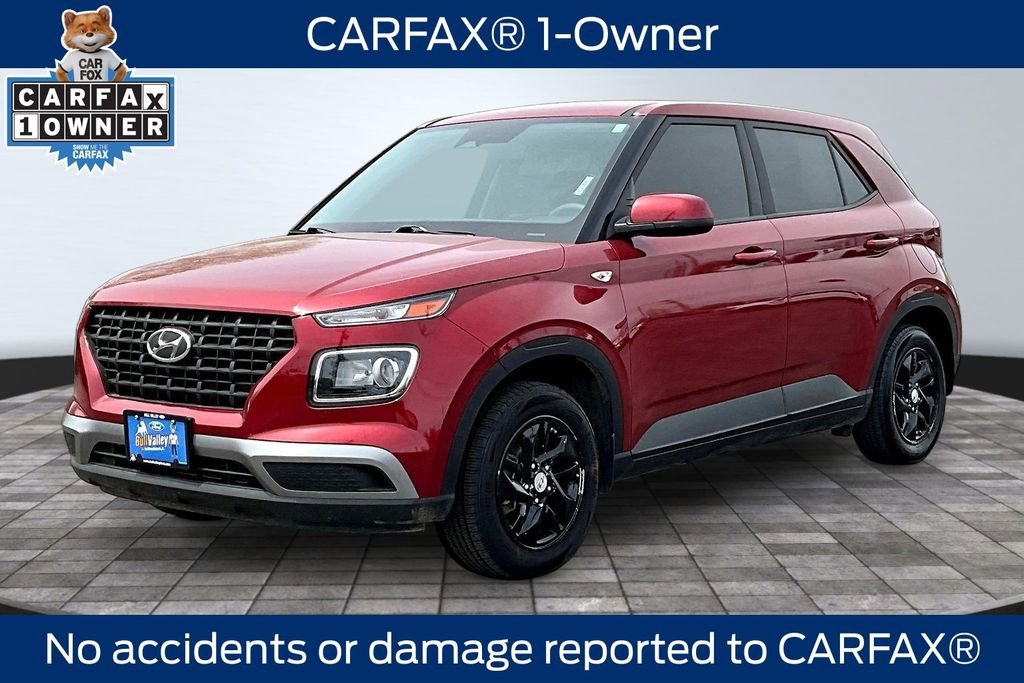 Used 2023 Hyundai Venue SE w/ Cargo Package FWD image 3