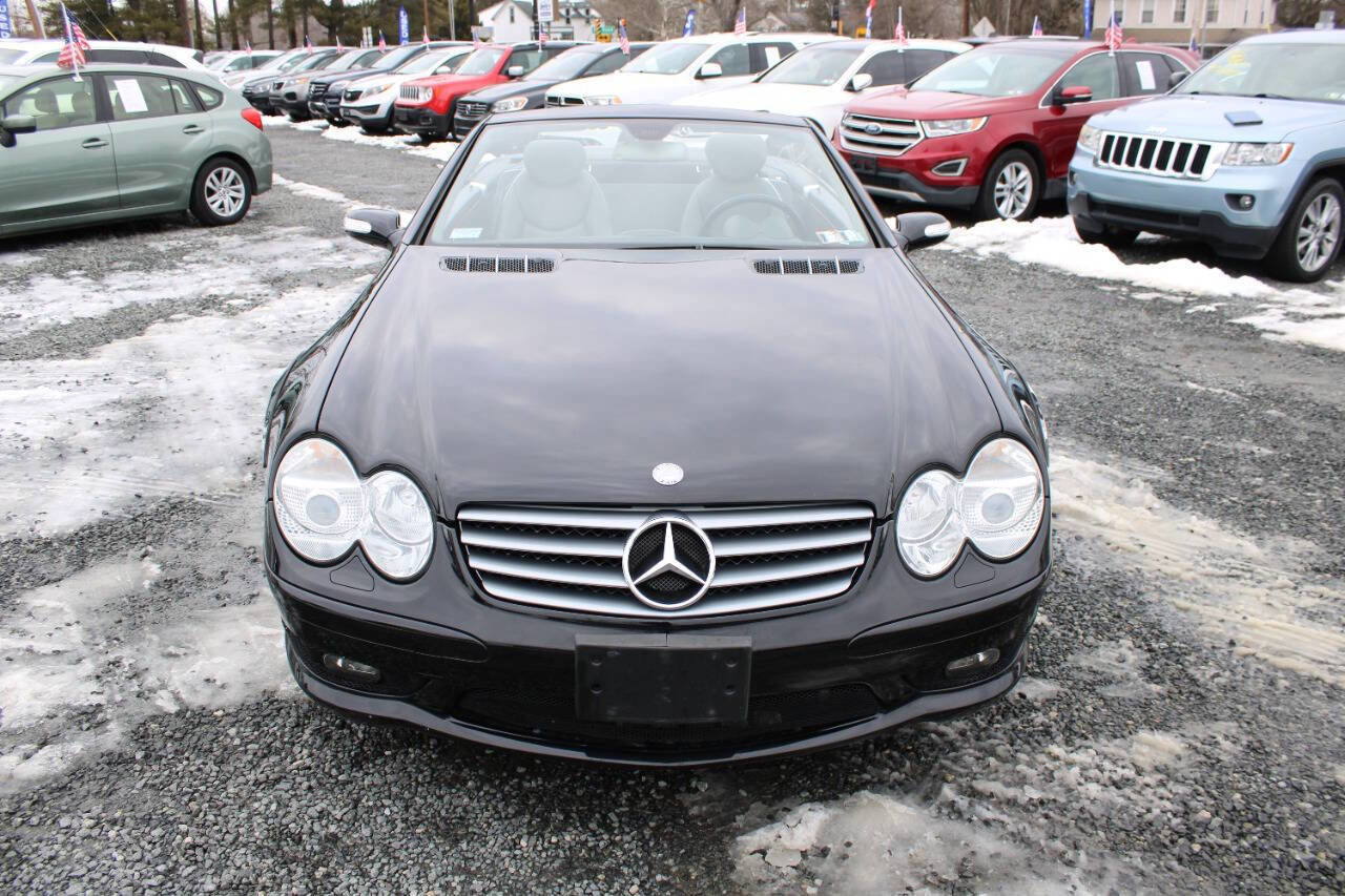 Used 2005 Mercedes-Benz SL 500 w/ AMG Sport Pkg image 3