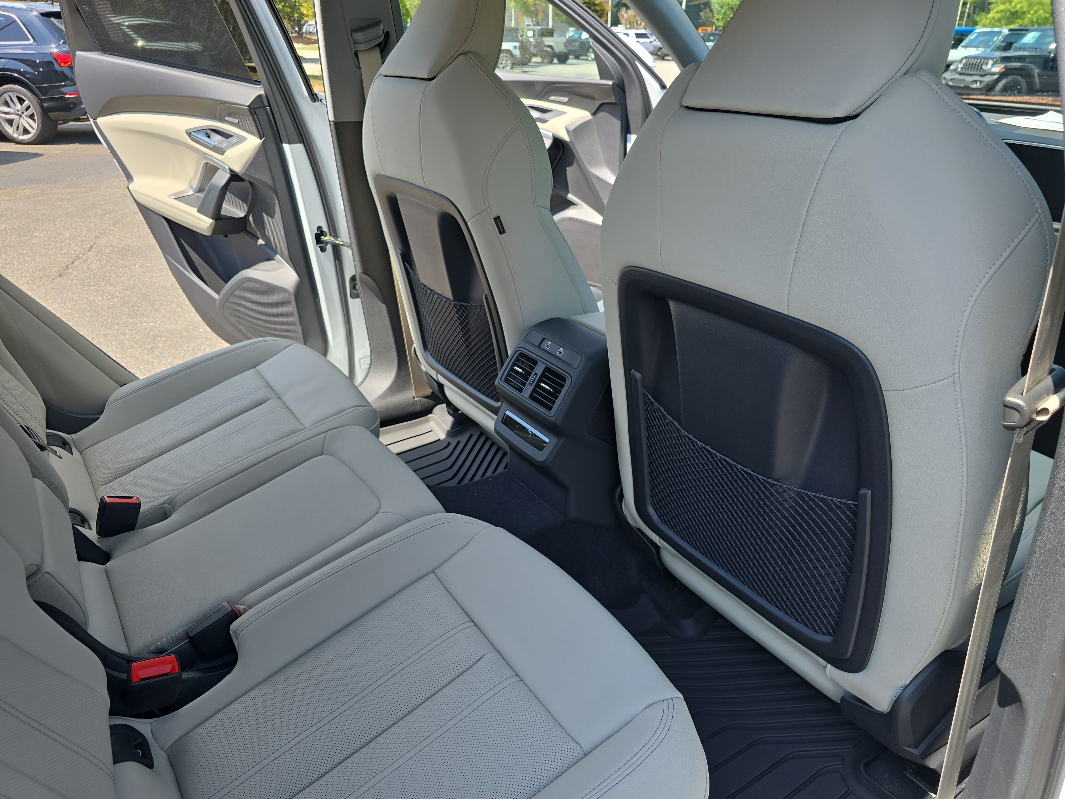New 2026 Audi Q5 Premium Plus AWD/4WD image 11