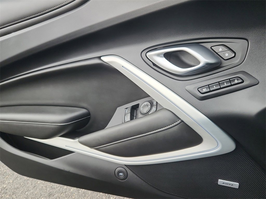 Used 2022 Chevrolet Camaro SS image 8
