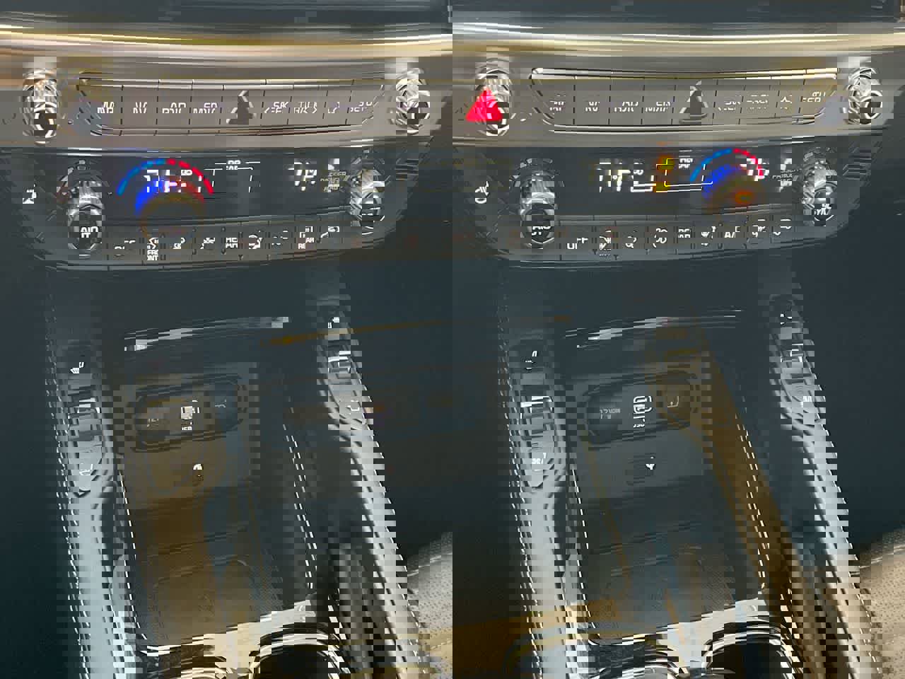 Used 2021 Kia Telluride SX w/ SX Prestige Package image 19