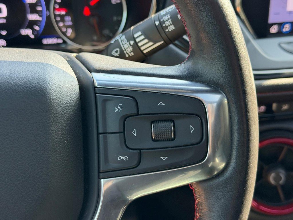 Used 2019 Chevrolet Blazer RS w/ Sun and Wheels Package image 18