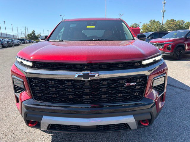 New 2027 Chevrolet Traverse Z71 w/ Driver Confidence Package AWD/4WD image 8