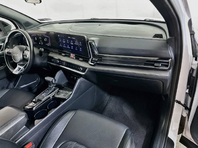 Used 2023 Kia Sportage X-Line w/ X-Line Premium Package AWD/4WD image 11