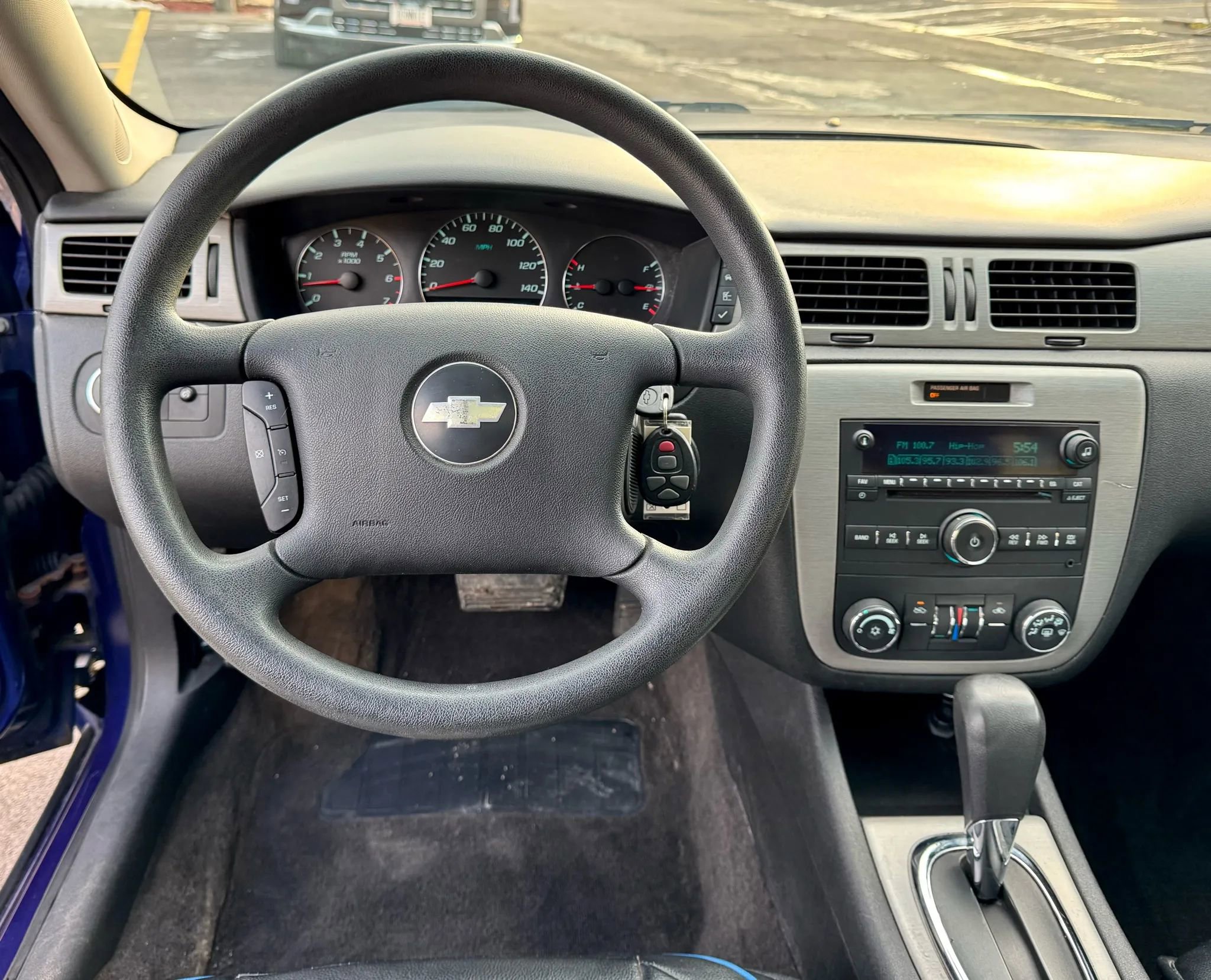 Used 2007 Chevrolet Impala LT image 12
