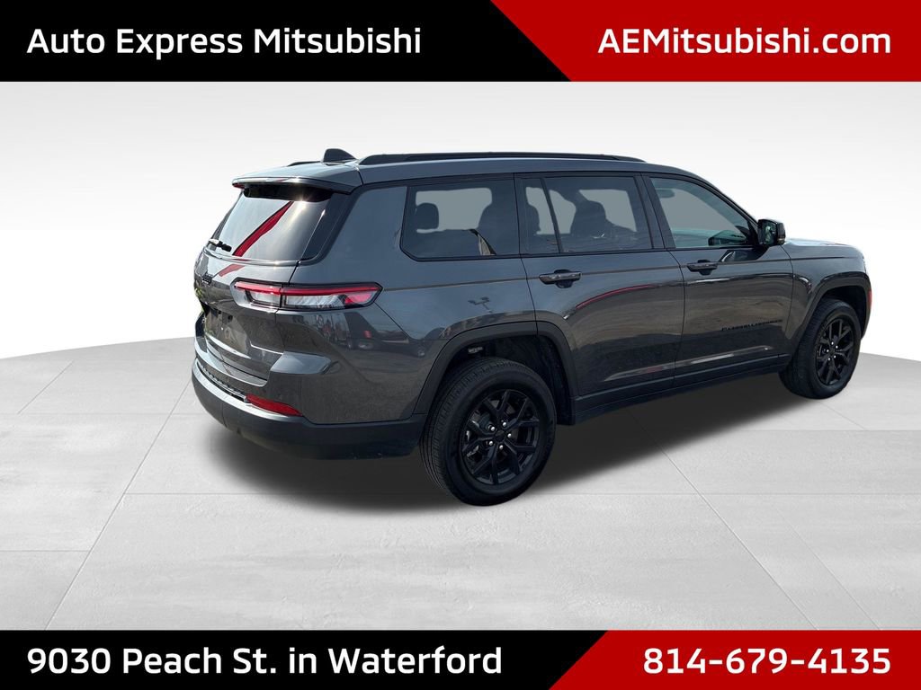 Used 2025 Jeep Grand Cherokee L Altitude AWD/4WD image 7