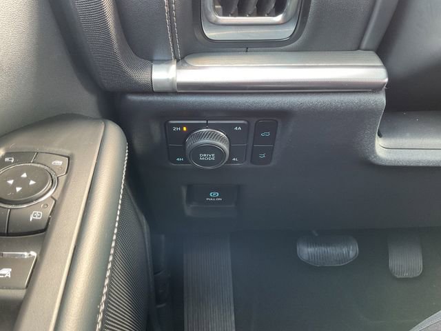 Used 2025 Ford Expedition Max Platinum image 36