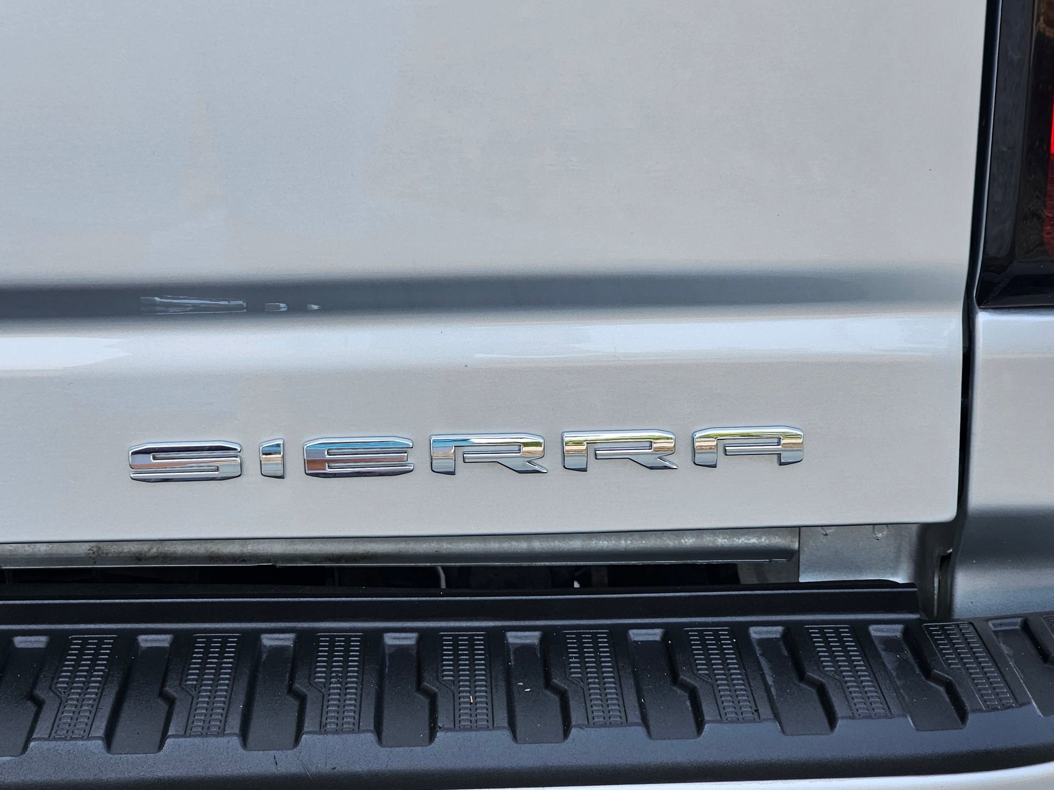 Used 2023 GMC Sierra 3500 Denali image 30