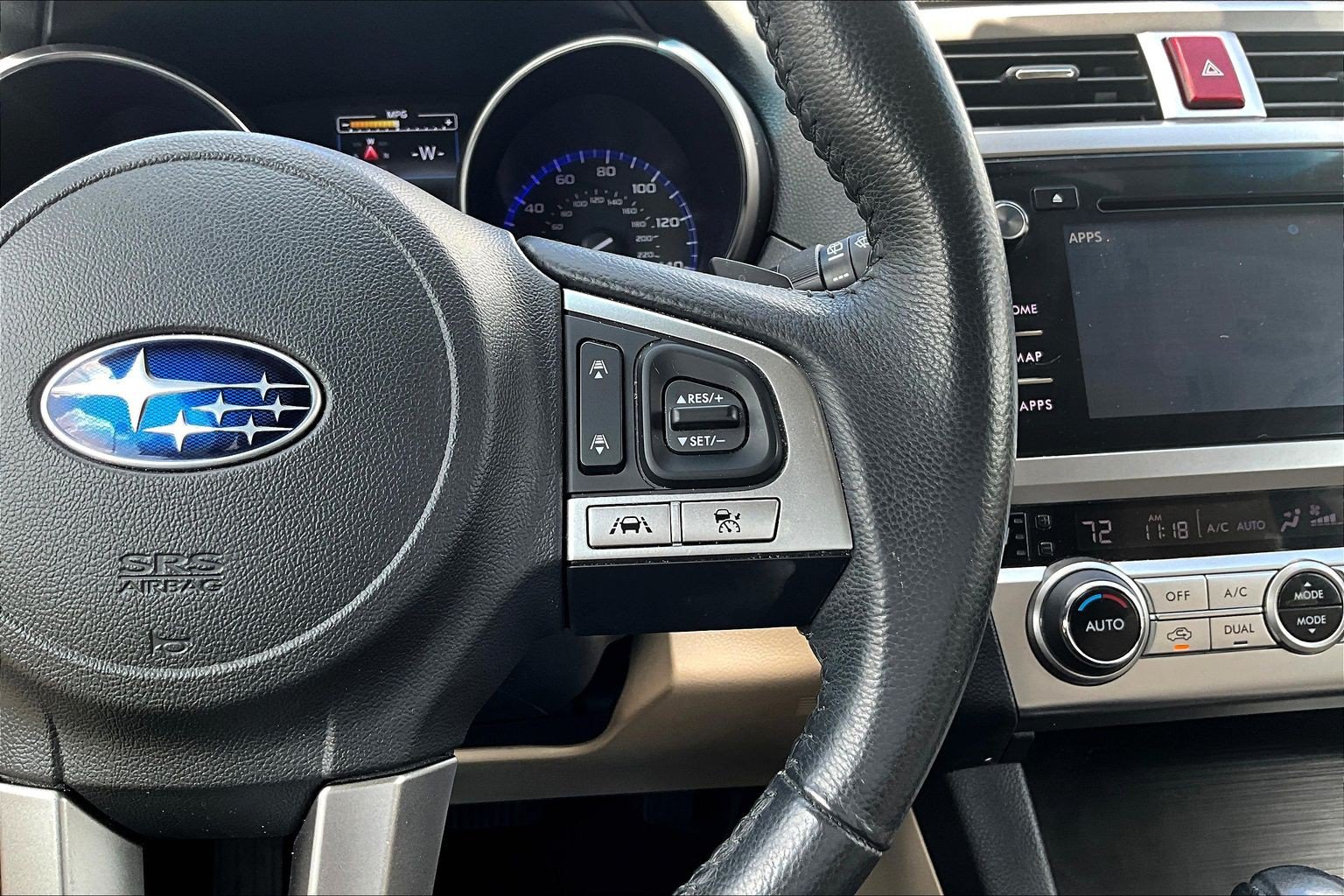 Used 2017 Subaru Outback 2.5i Limited AWD/4WD image 21