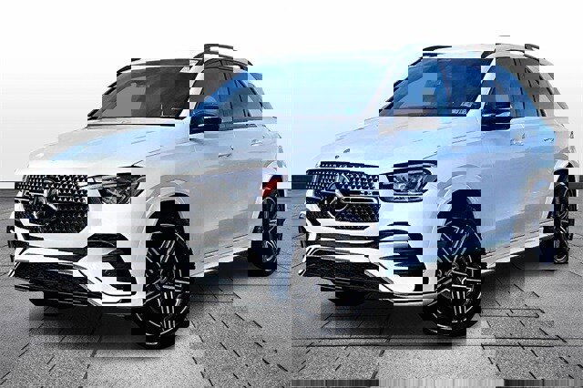 Used 2025 Mercedes-Benz GLE 350 4MATIC image 4