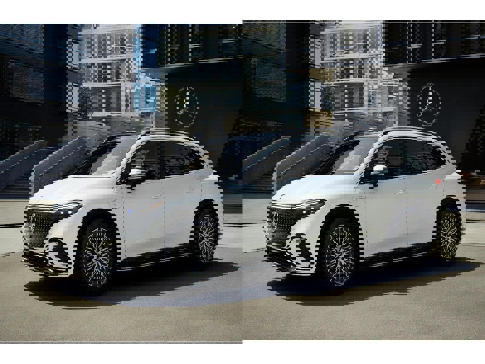 New 2026 Mercedes-Benz EQS 400 4MATIC SUV image 37