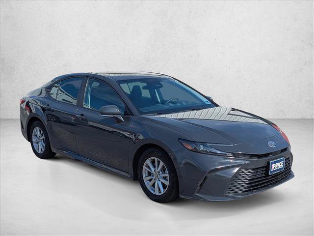 Used 2025 Toyota Camry LE FWD image 3