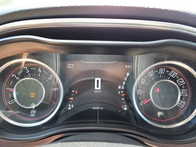 Used 2016 Dodge Challenger SXT RWD image 21