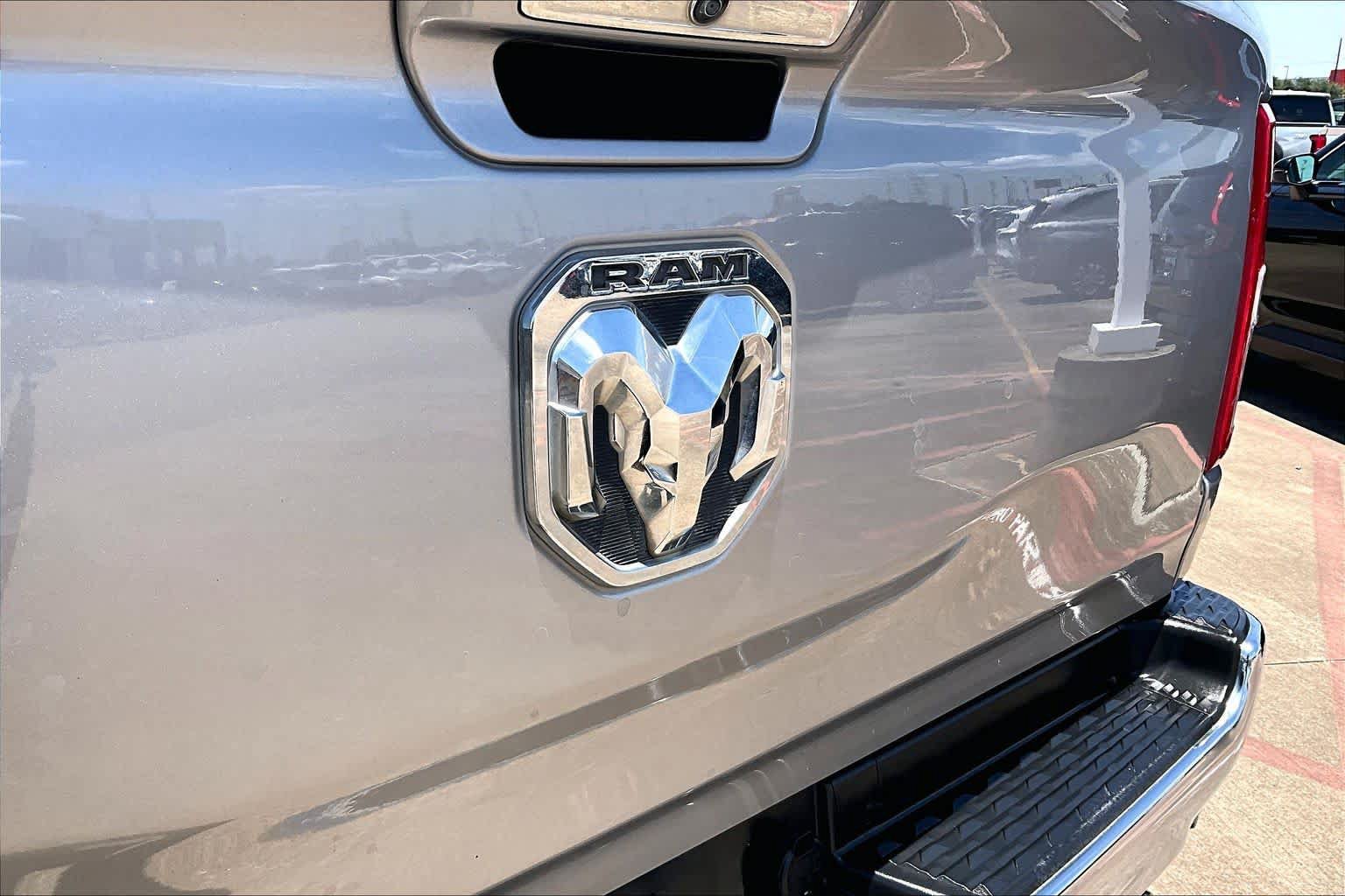 Used 2020 RAM 1500 Lone Star RWD image 29
