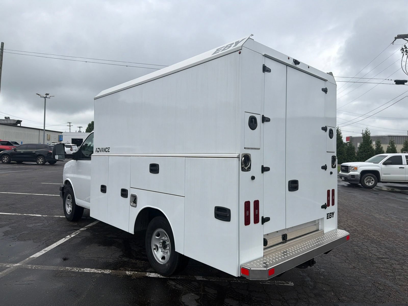 New 2026 Chevrolet Express 3500 w/ Power Convenience Package RWD image 3