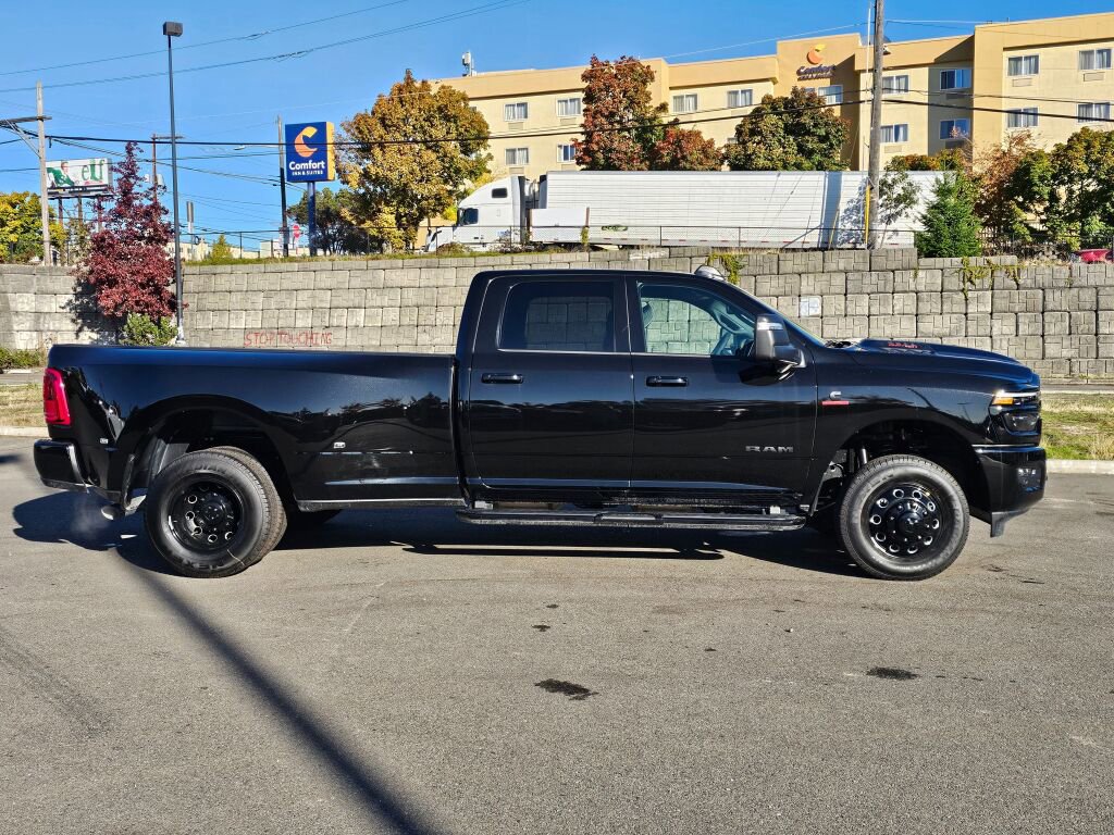 New 2026 RAM 3500 Laramie image 9