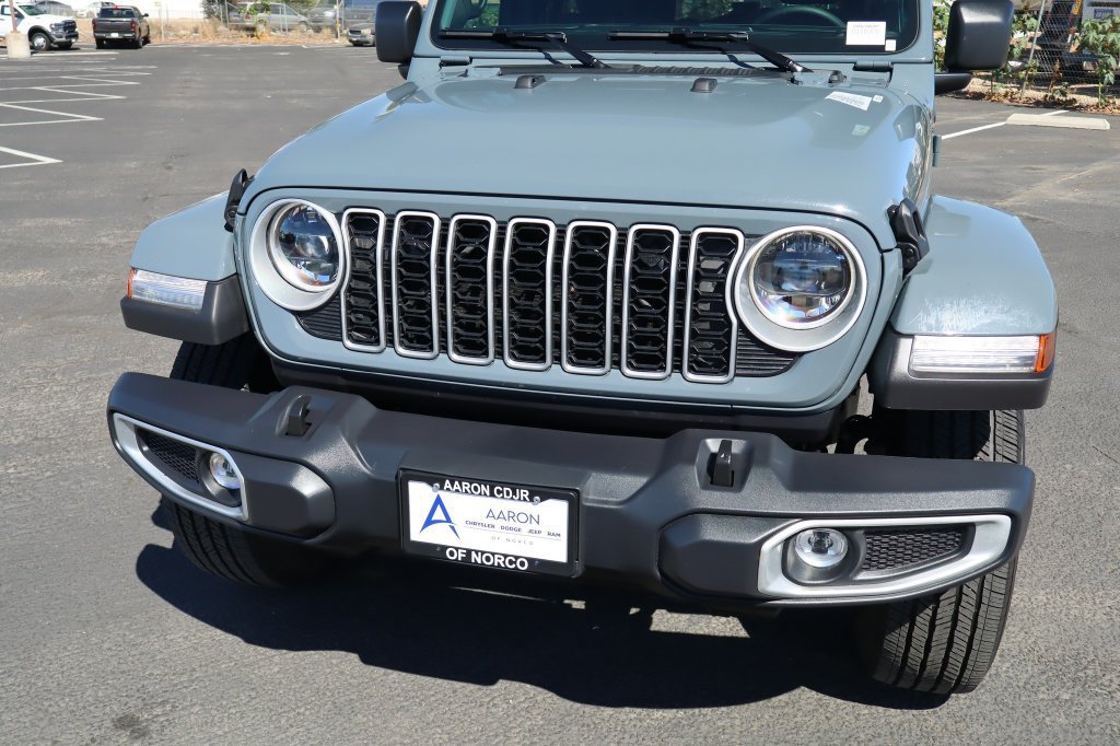 Certified 2026 Jeep Wrangler Unlimited Sahara AWD/4WD image 9