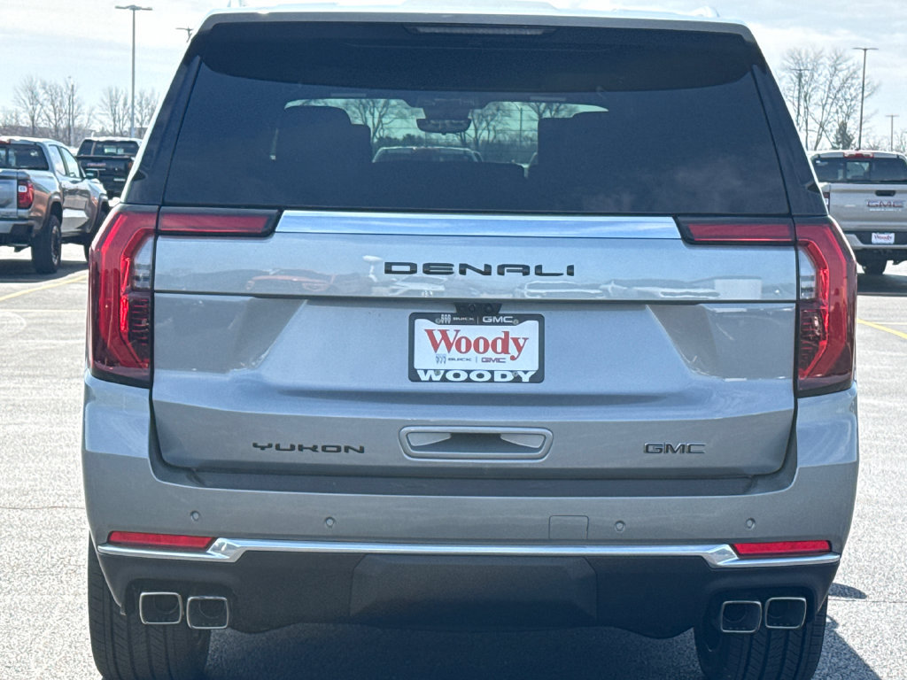 New 2026 GMC Yukon XL Denali w/ Denali Reserve Package AWD/4WD image 8